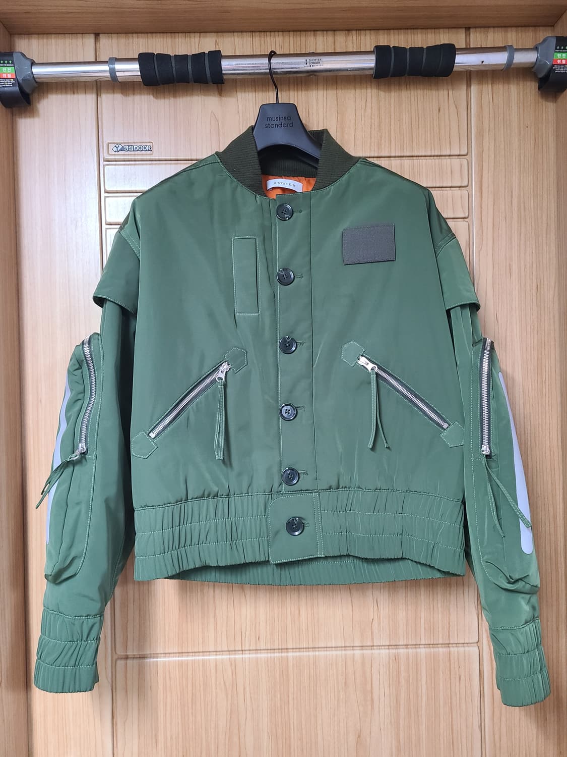 [S] 준태킴 juntaekim 카키 봄버 자켓 상품이미지1