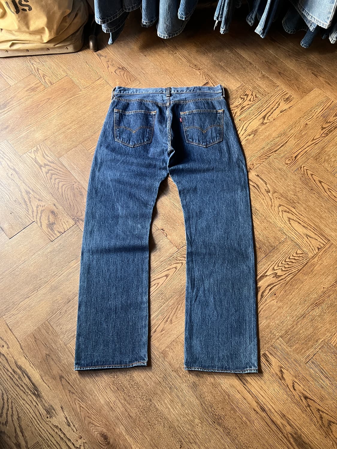 [34]리바이스 501 미디엄블루 워싱 데님 팬츠 상품이미지2