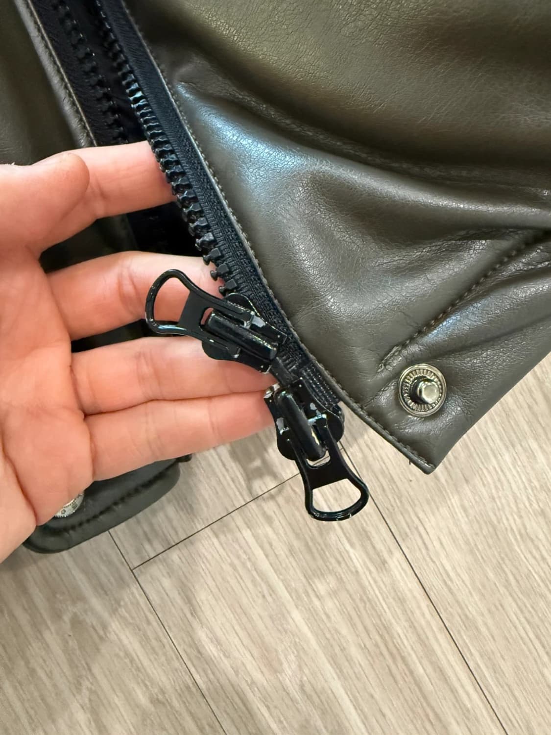 아워캐비넷 Leather shall padding 상품이미지2