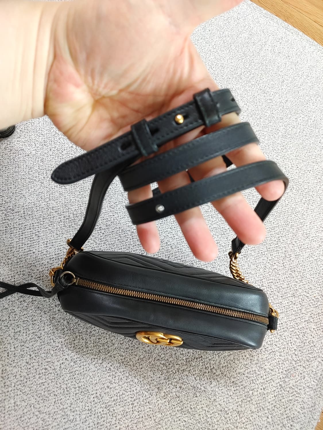 정품 구찌 GG 마몽 마몬트 마틀라세 스몰 카메라백 크로스백 상품이미지7