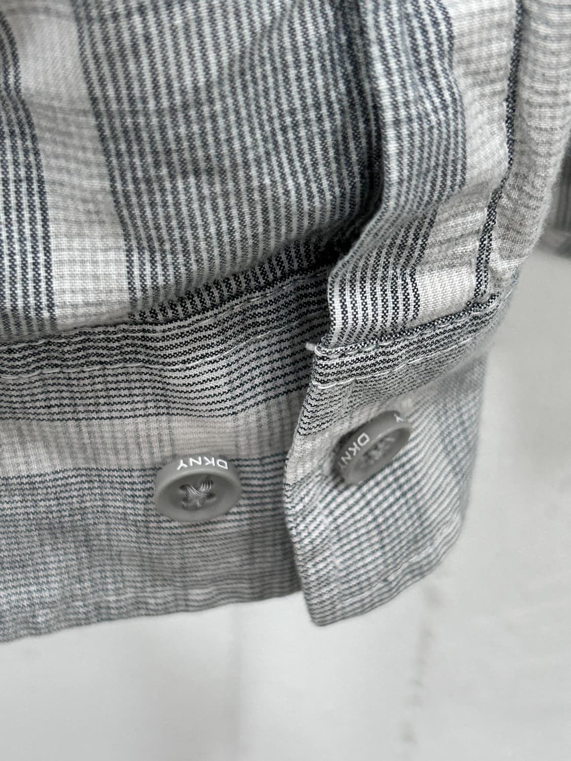 DKNY 그레이 체크 셔츠 M 상품이미지3