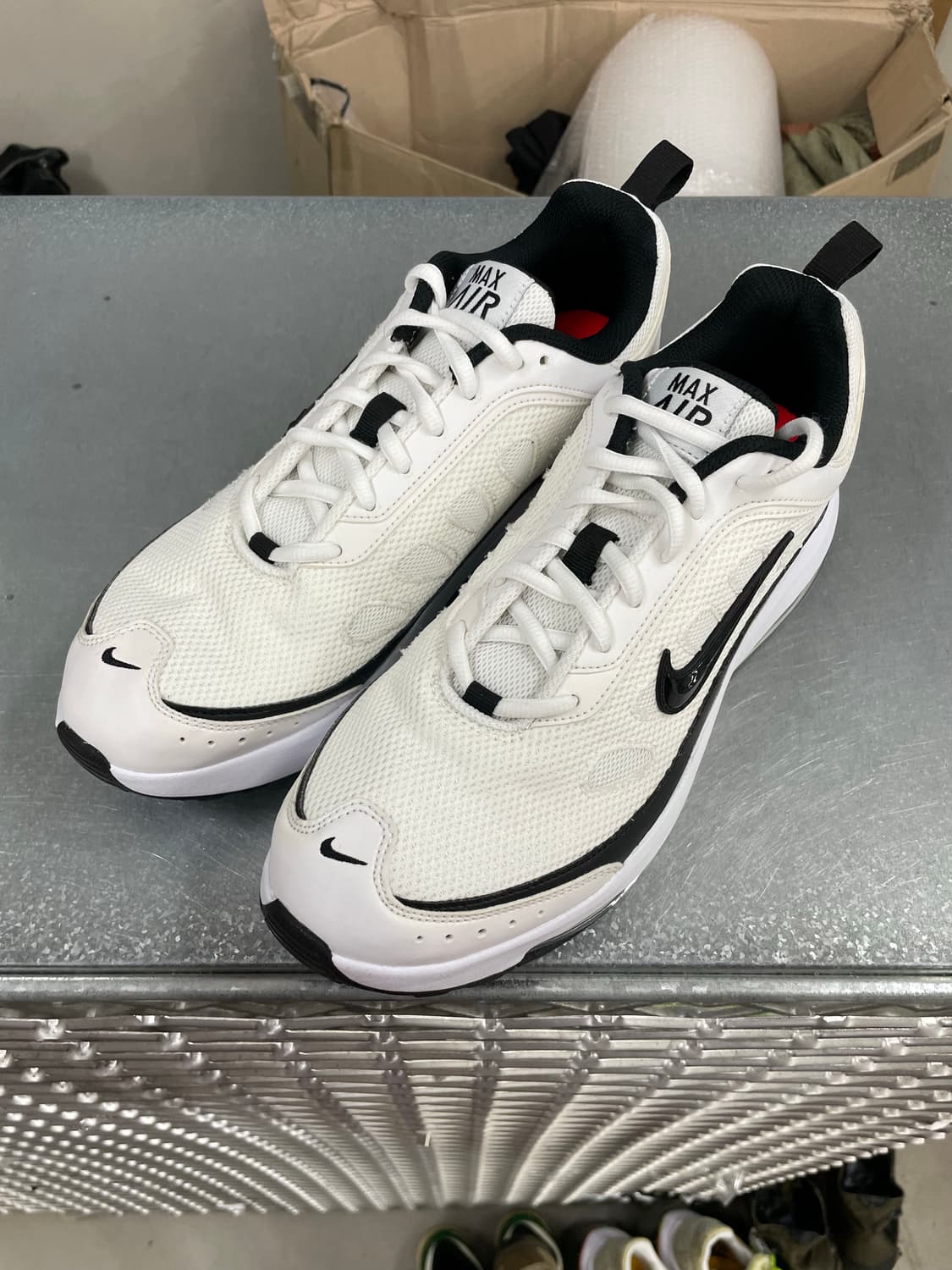 나이키 에어맥스 AP 화이트 275 상품이미지2