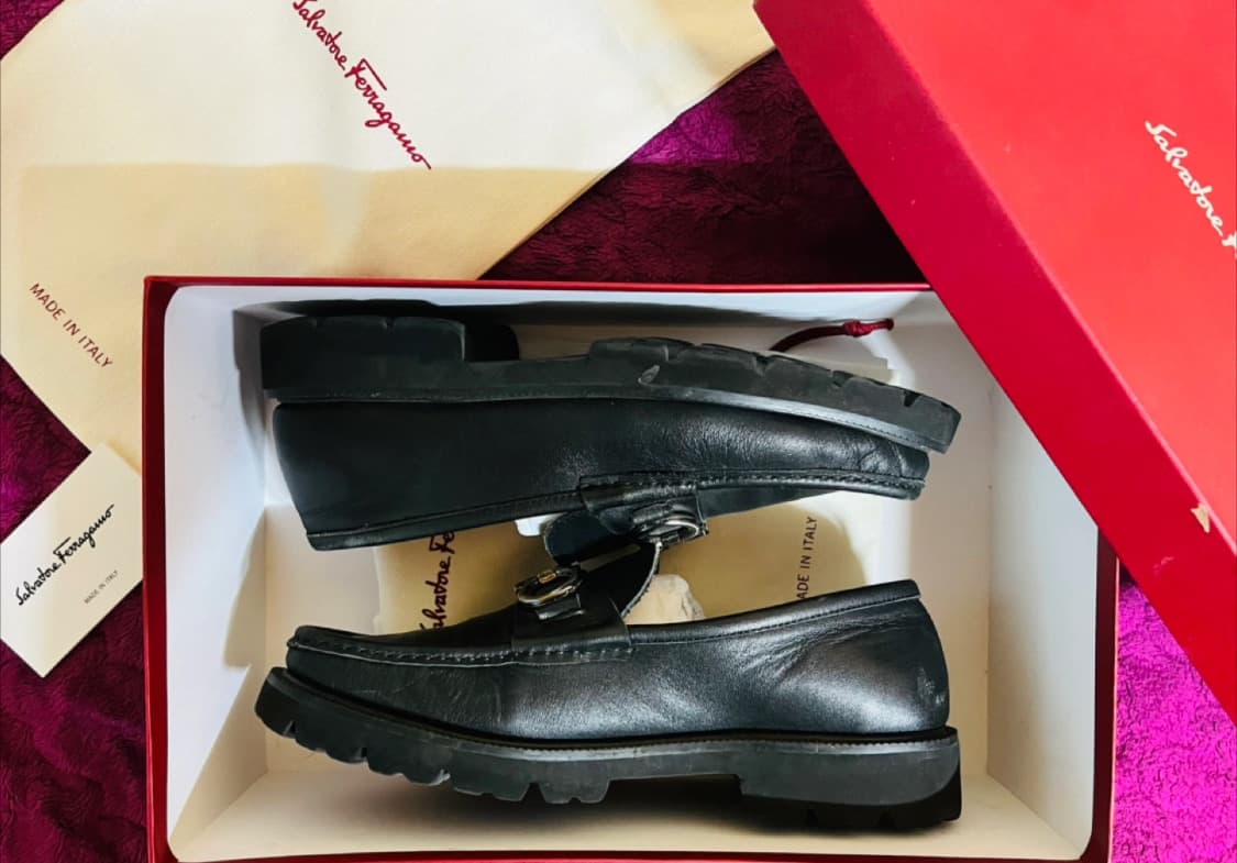 페라가모(ferragamo) 블리커 블랙로퍼드립니다[정품] 상품이미지1