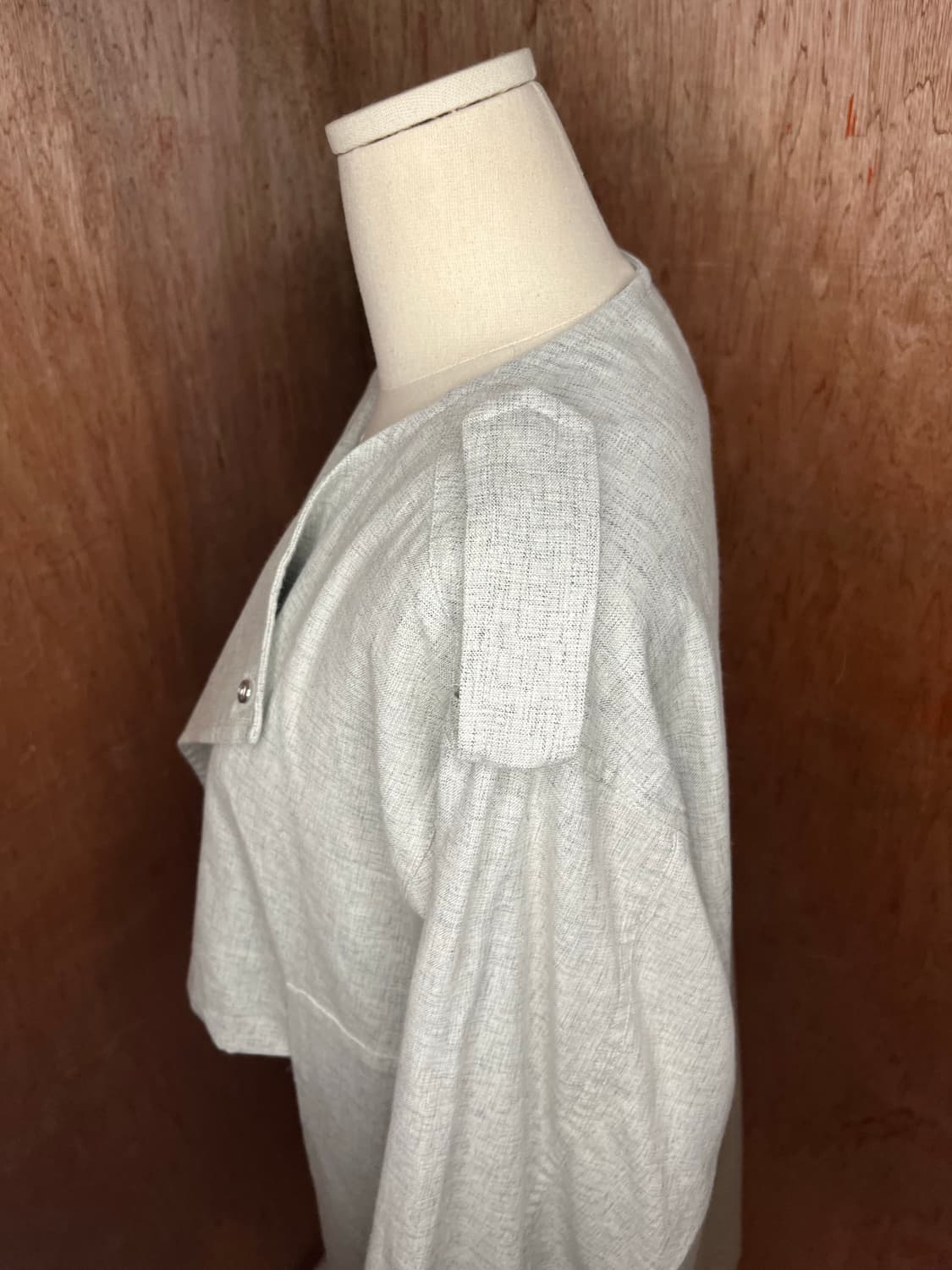 토가 풀라 컷아웃 레이어드 롱 재킷 상품이미지4