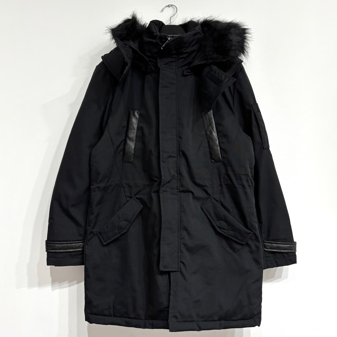 [새상품] 퍼 후드 패딩 상품이미지1