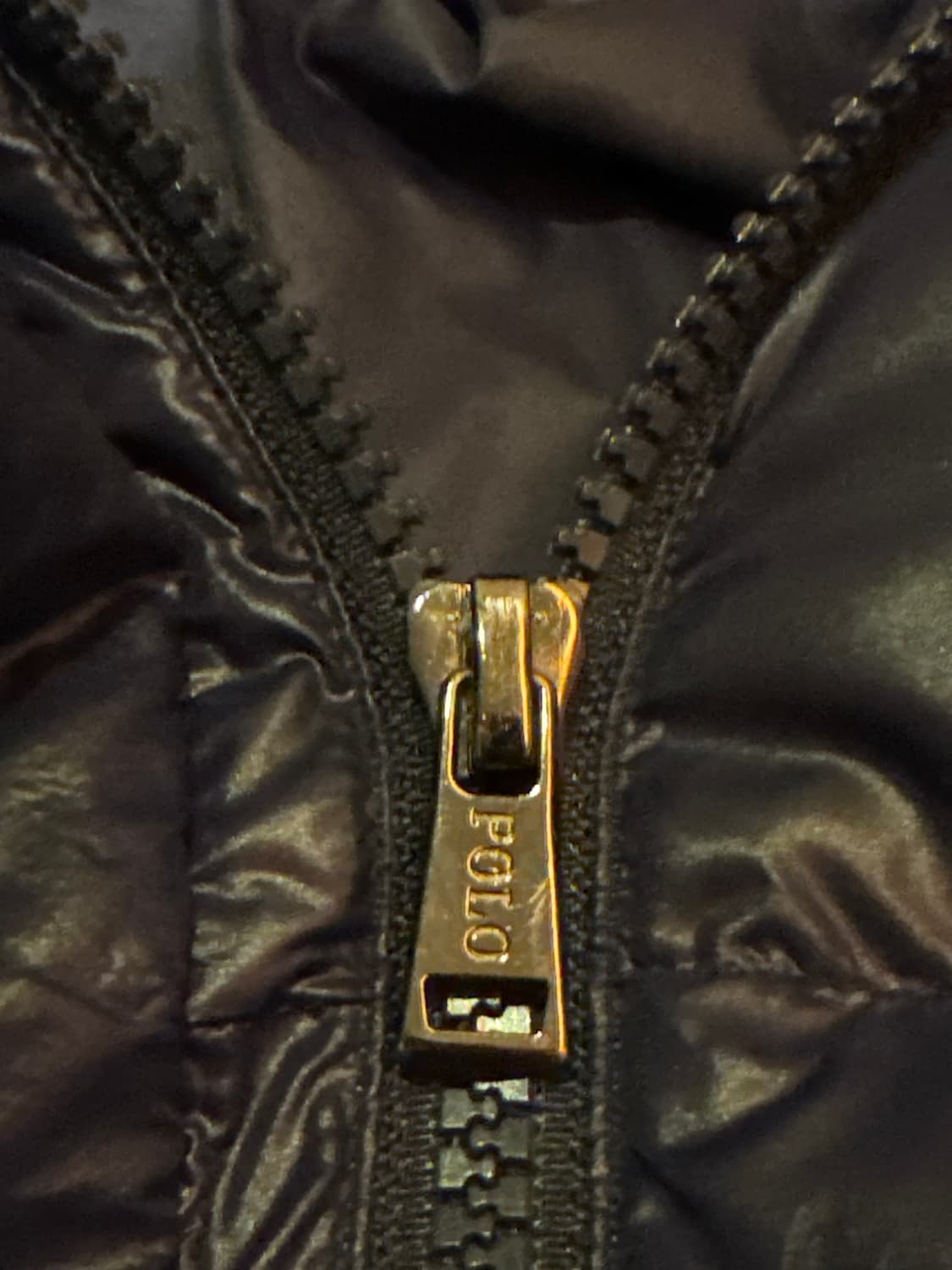 폴로 유광 패딩 상품이미지3