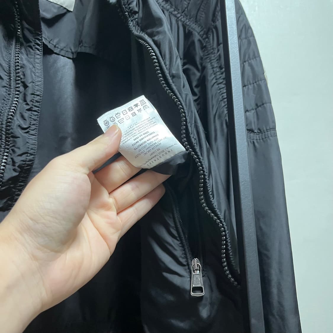 정품 4) 몽클레어 바이커 바람막이 자켓 100~105 상품이미지6