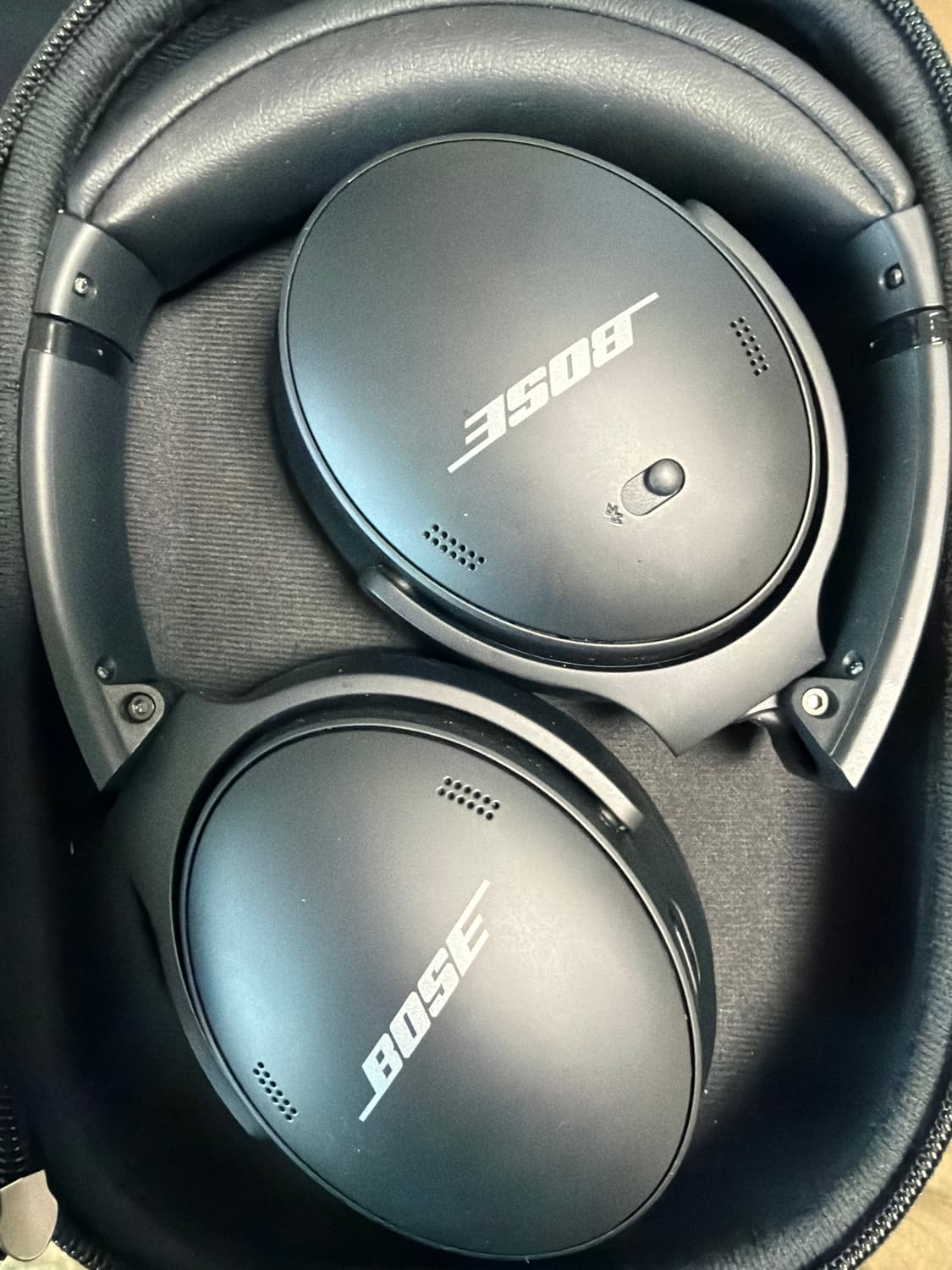Bose qc45 헤드셋 판매합니다 상품이미지1