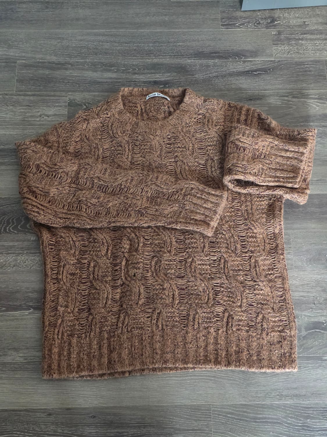 아크네스튜디오 니트 상품이미지1