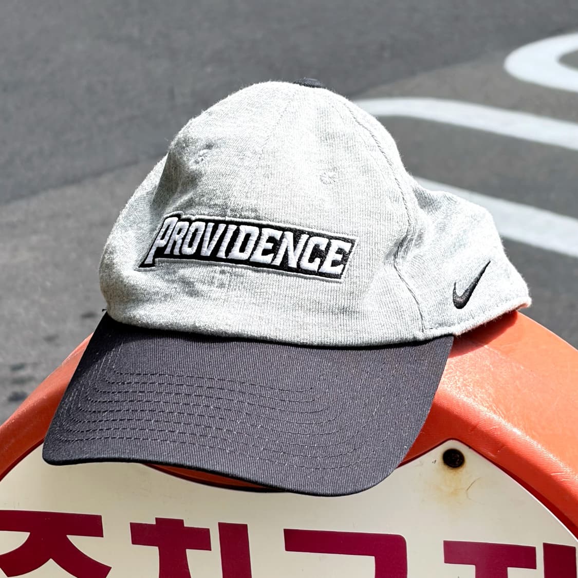 나이키 S1ZE 투톤 그레이 볼캡 ‘Providence’ 상품이미지1