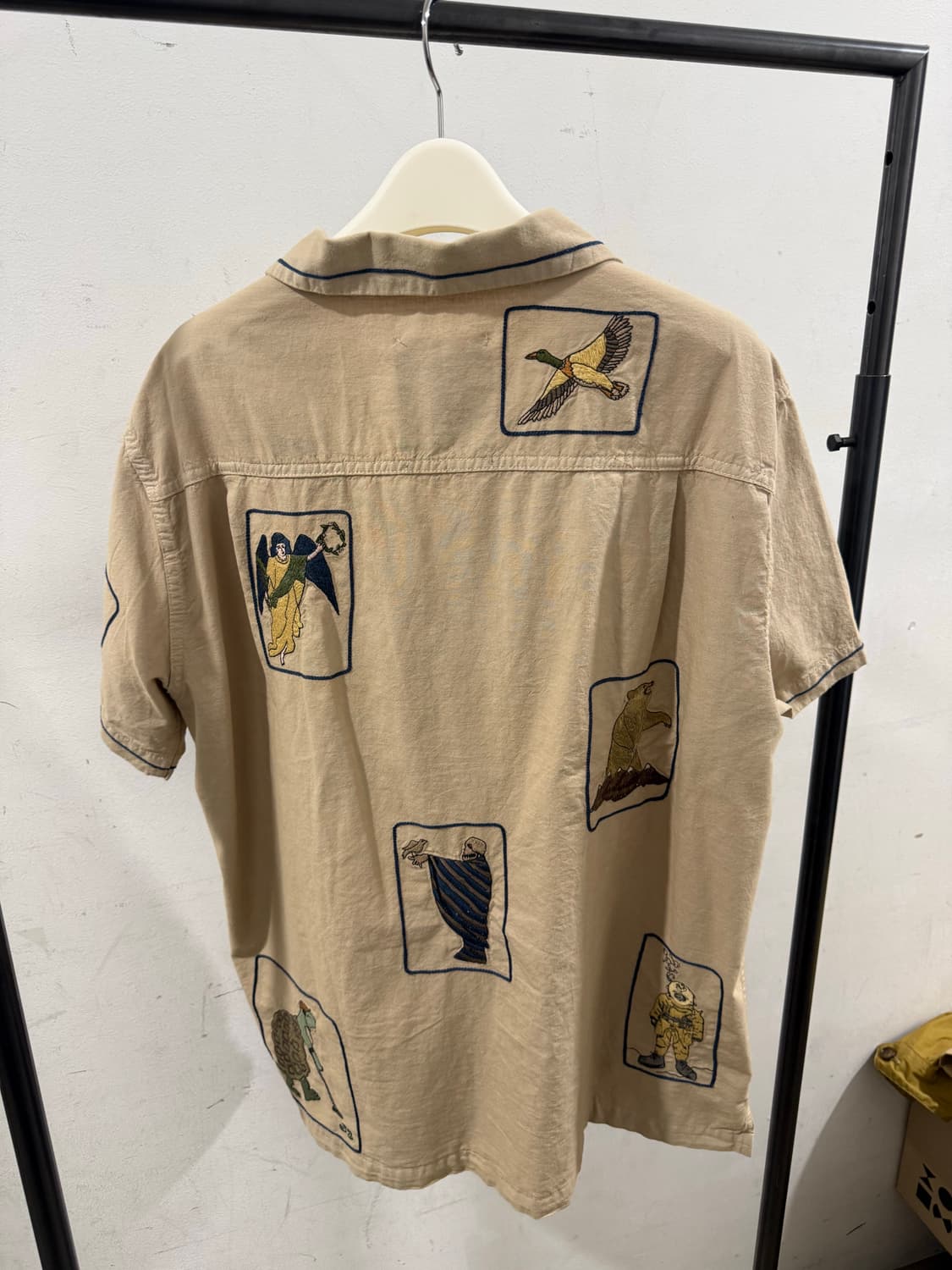 사무엘 젤리그 반팔 자수셔츠 1size (체감 L) 상품이미지2