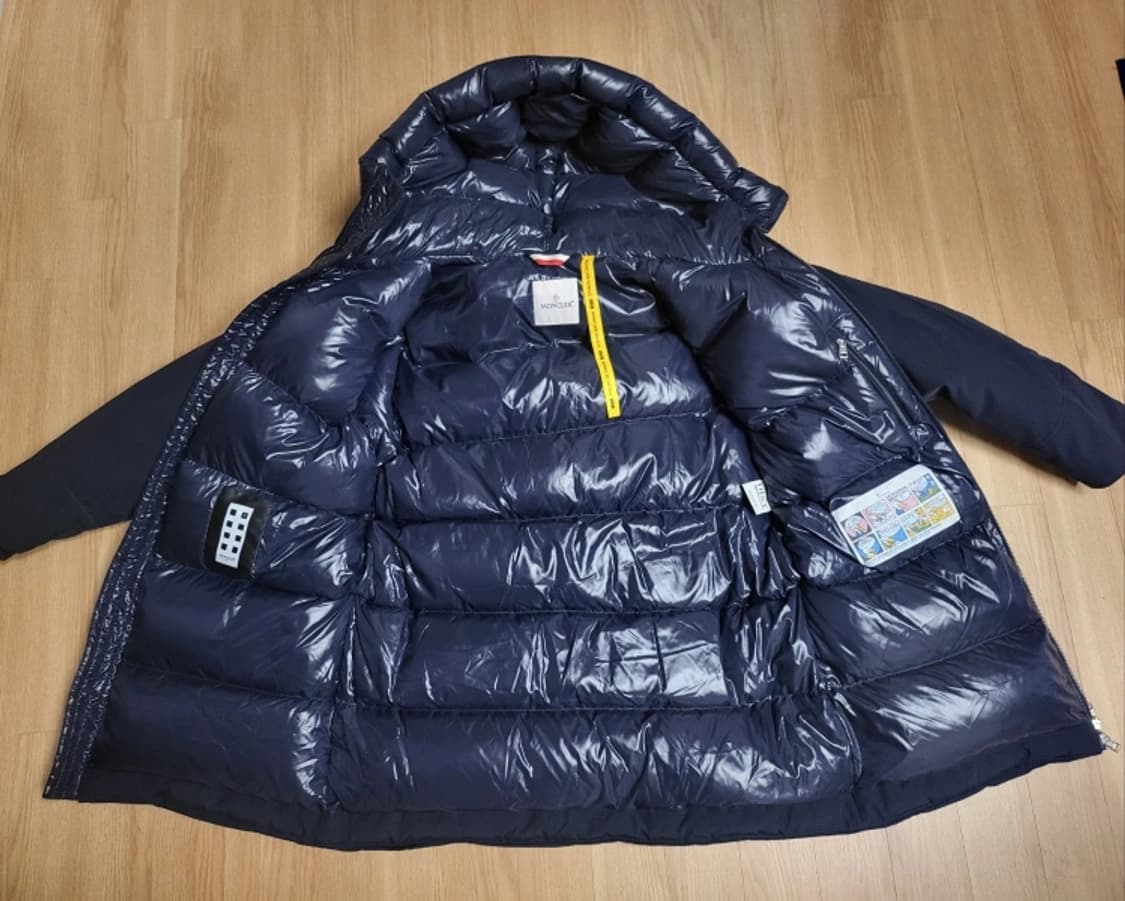 몽클레어 첼란 네이비 3(105) 상품이미지6