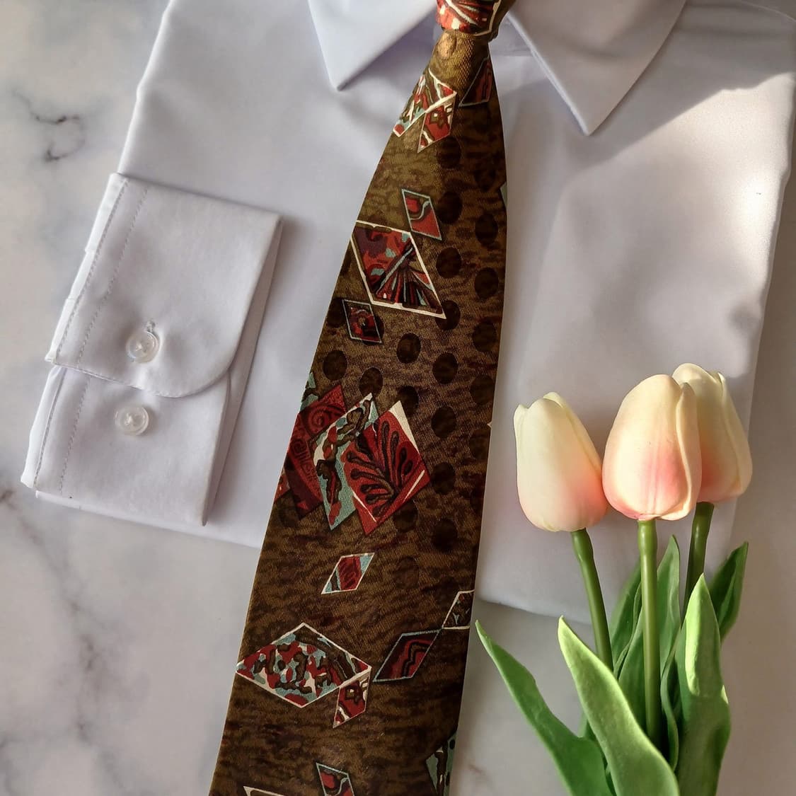 기라로쉬 실크 브라운 아트 패턴 넥타이 9.3cm A+등급 A18977
 상품이미지5