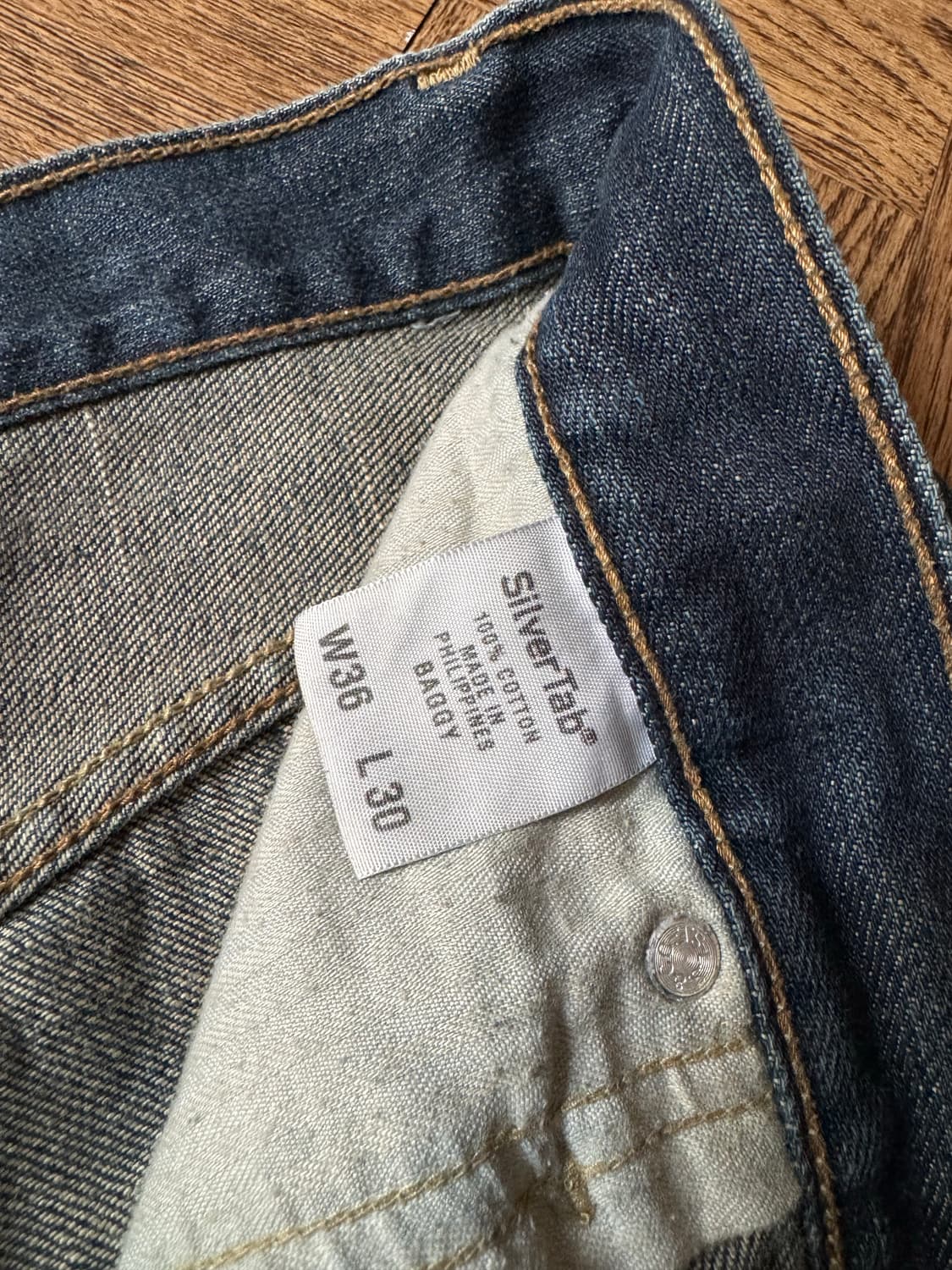 [36]00's 리바이스 실버탭 빈티지 페이딩 다크블루 배기핏 데님 팬츠 상품이미지8