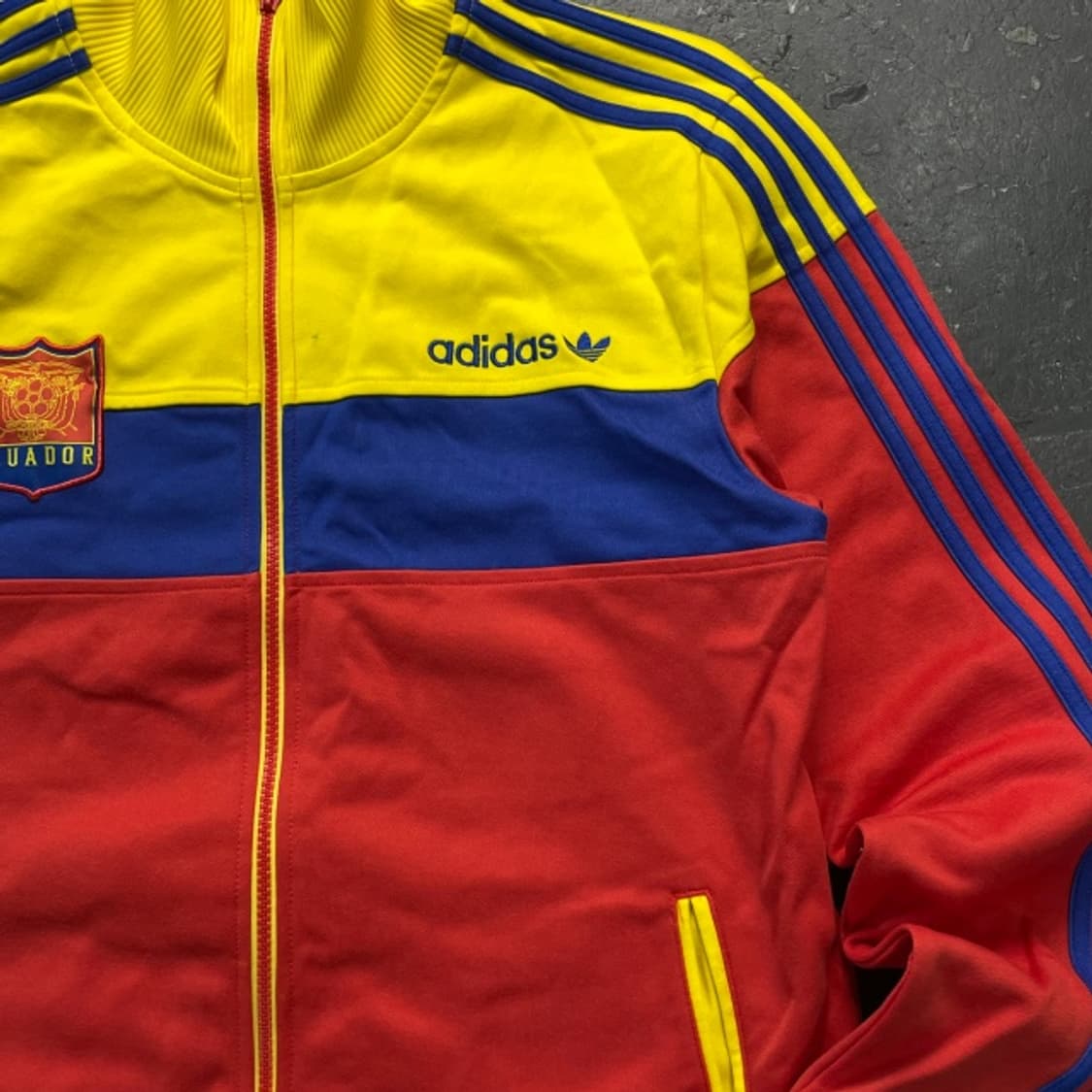 100 아디다스 올드스쿨 에콰도르 져지  상품이미지2