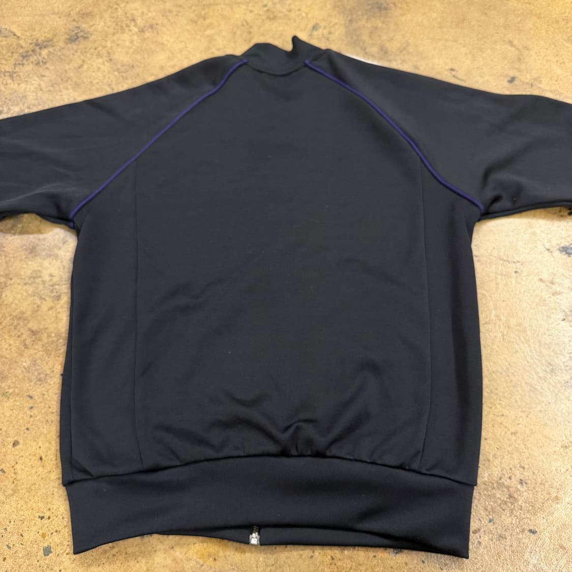 아디다스 레알 마드리드 블랙 오리지널 파이어버드 퍼플 디테일 져지 트랙탑 상품이미지4