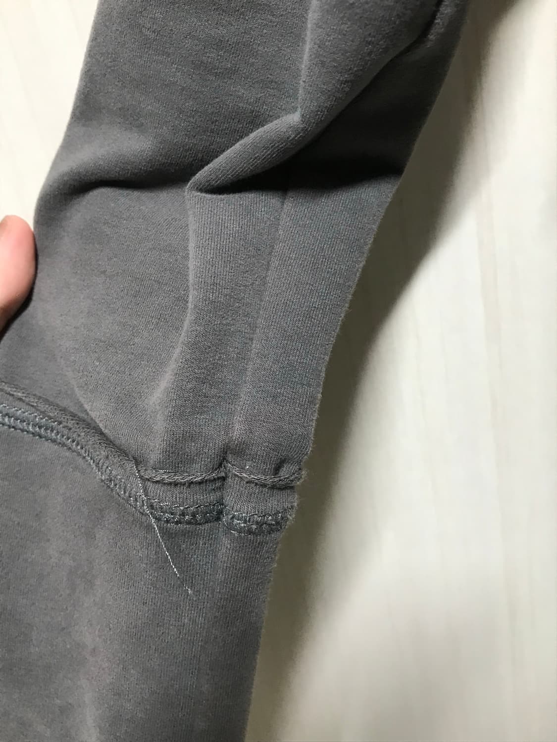 코이세이오 스티치 후드집업 차콜 상품이미지2