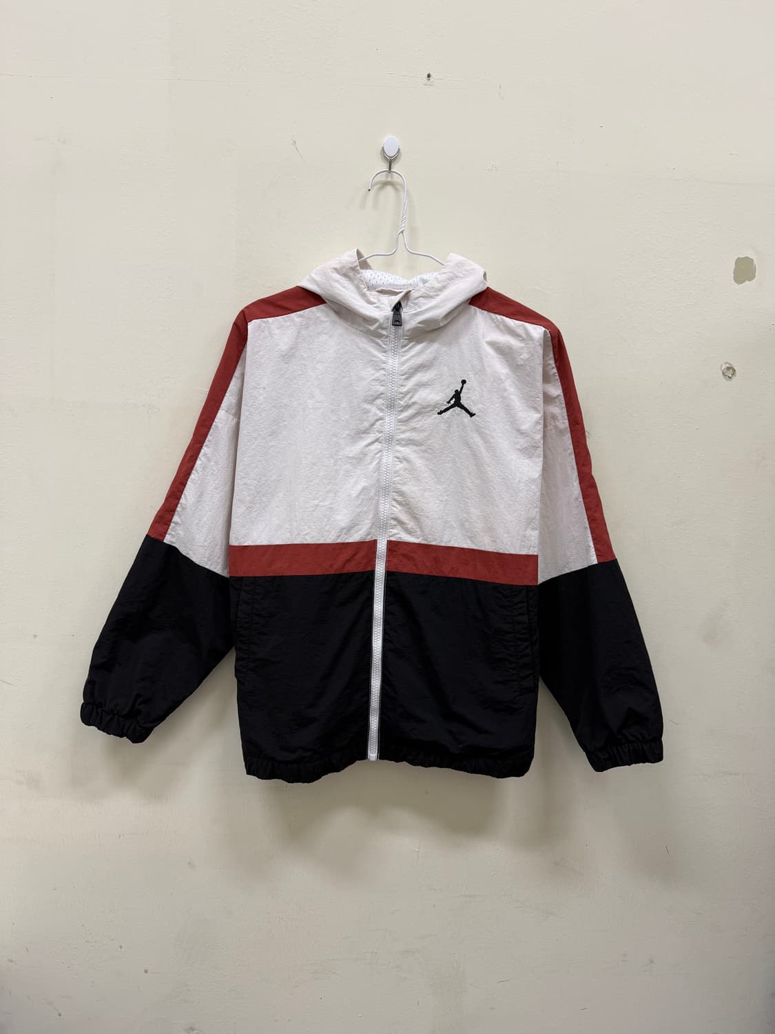 나이키 조던 바람막이 상품이미지1