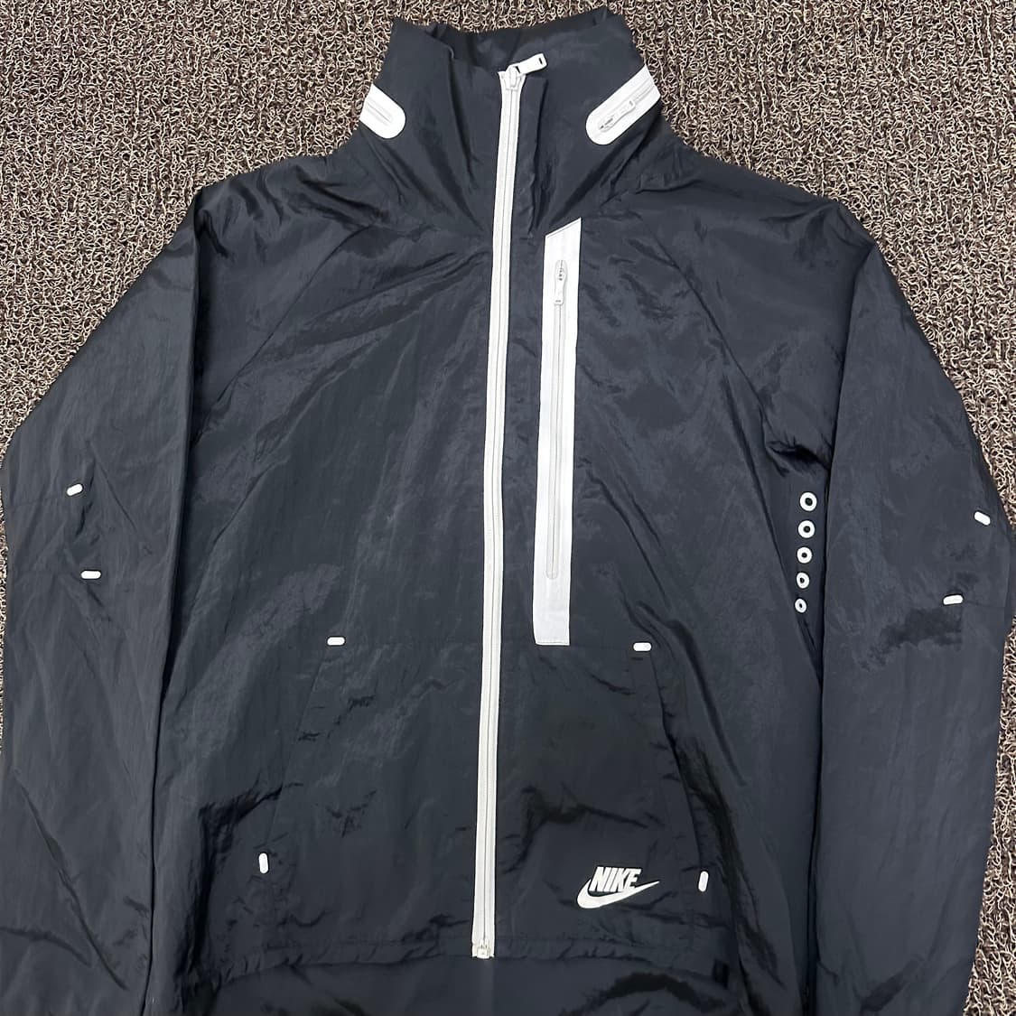 NIKE 나이키 여성 윈드러너 바람막이 자켓 블랙 M 상품이미지2