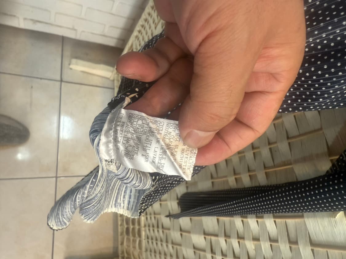 4/77 정품 플리츠플리즈 팝니다 상품이미지3