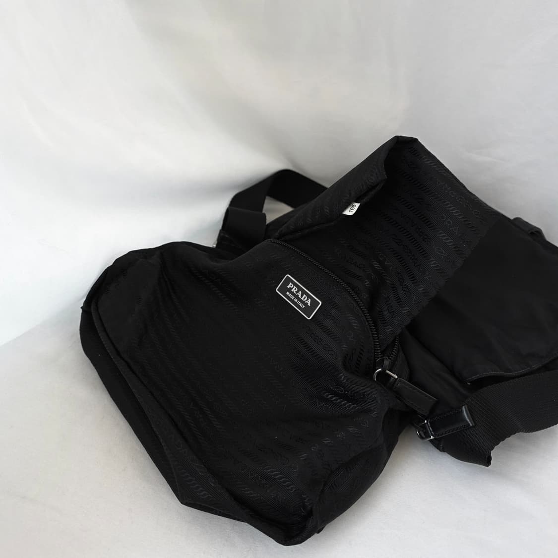 [정품 PRADA] 프라다 포코노 나일론 크로스백 주우재백 남녀공용 상품이미지7