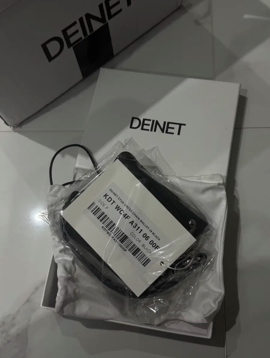 다이닛 스터드 크로스 체인 월렛 블랙 상품이미지5