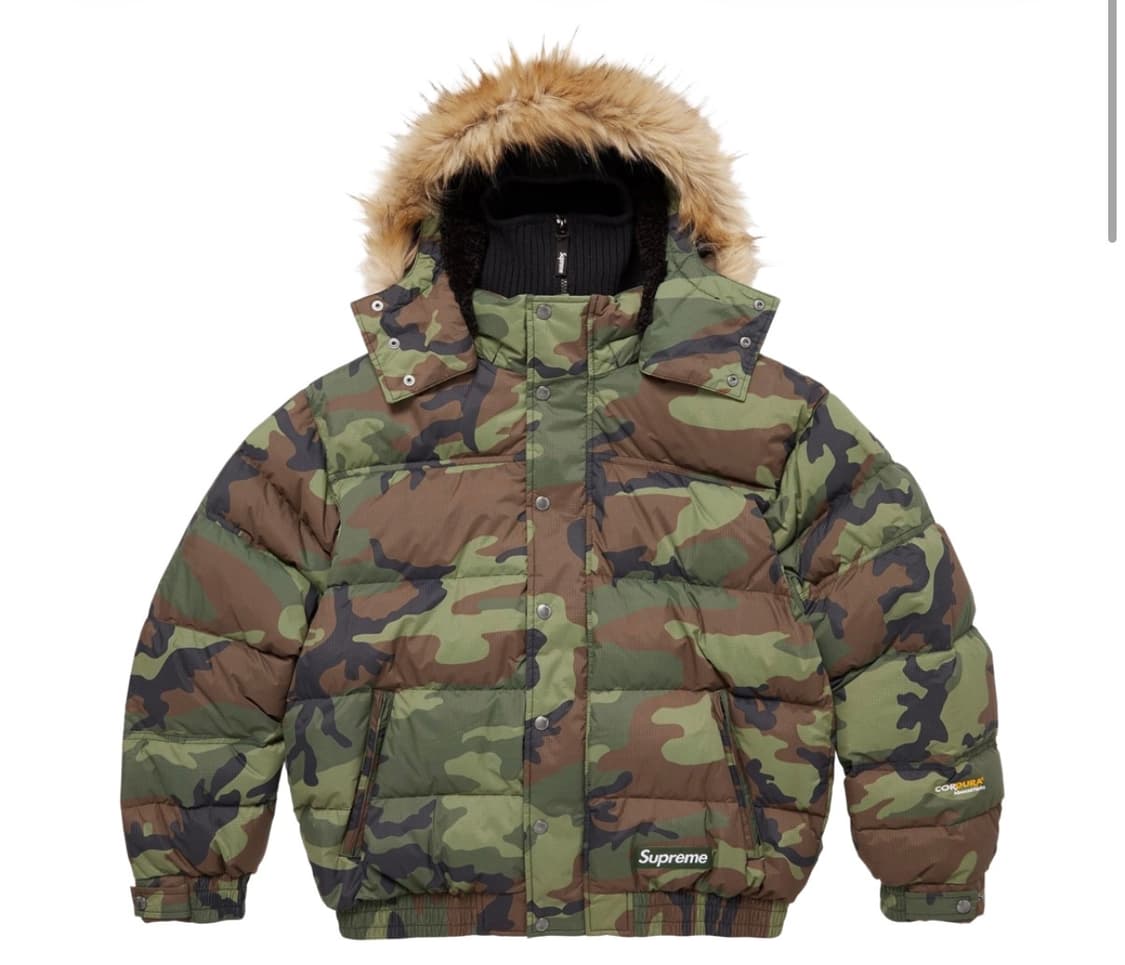 [S] 슈프림 페이스마스크 700-필 다운 퍼퍼 자켓 우드랜드 카모 상품이미지1