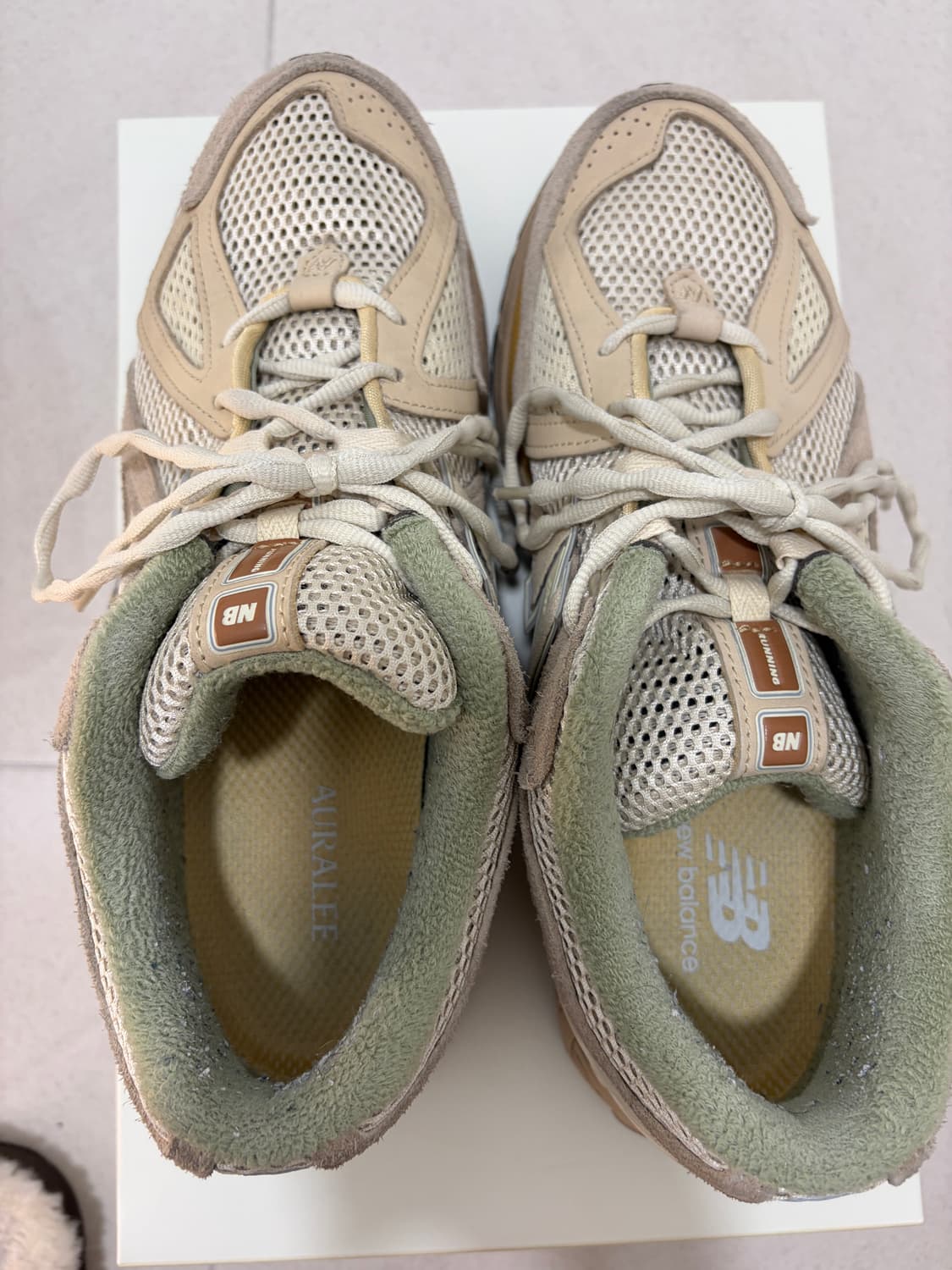 뉴발란스 x 오라리 1906R 본 화이트 11사이즈(290) 상품이미지3