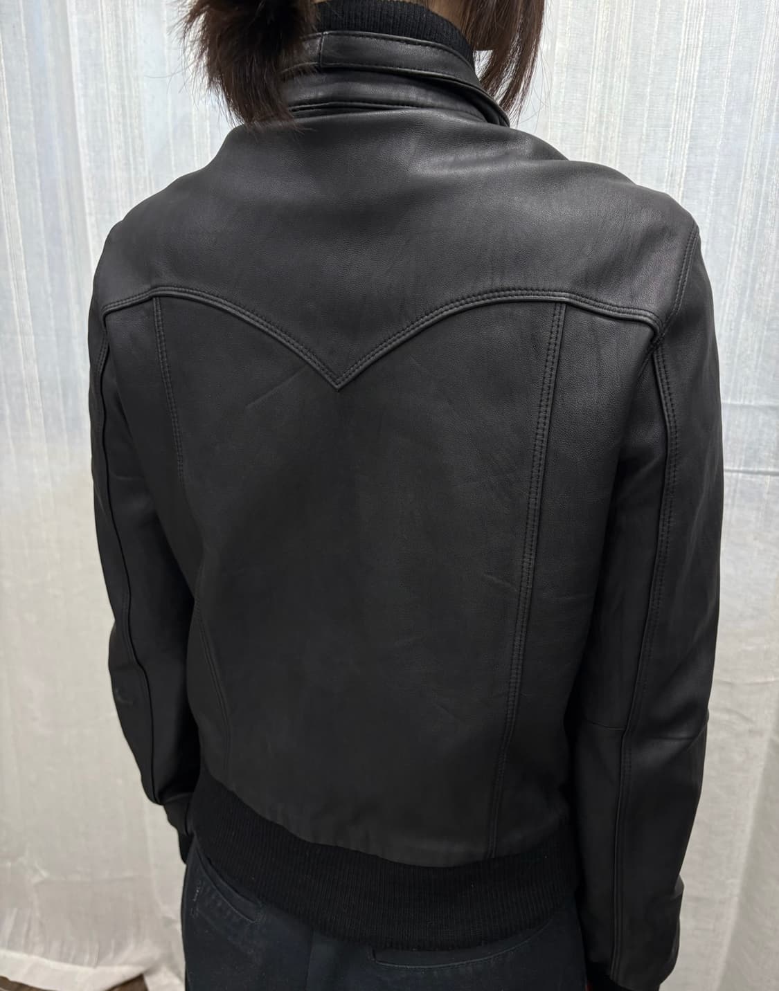 리바이스 블랙 레더 트러커 봄버 가죽 재킷 Levi’s 상품이미지3