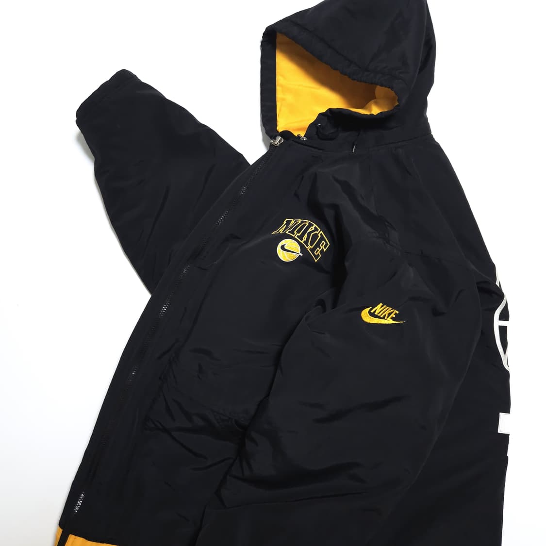 나이키 올드스쿨 베스킷볼 누빔 돕바 패디드 점퍼 상품이미지5