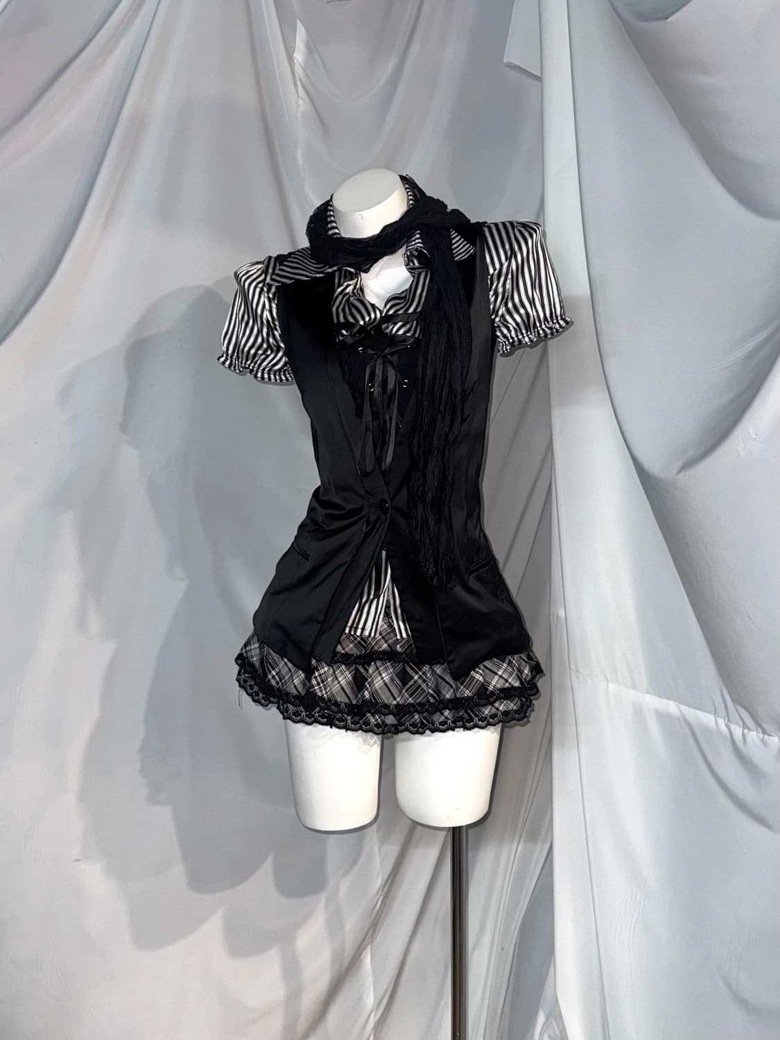 무채색 미와코깔 체크 레이스 스트라이프 프릴 코디세트  상품이미지8