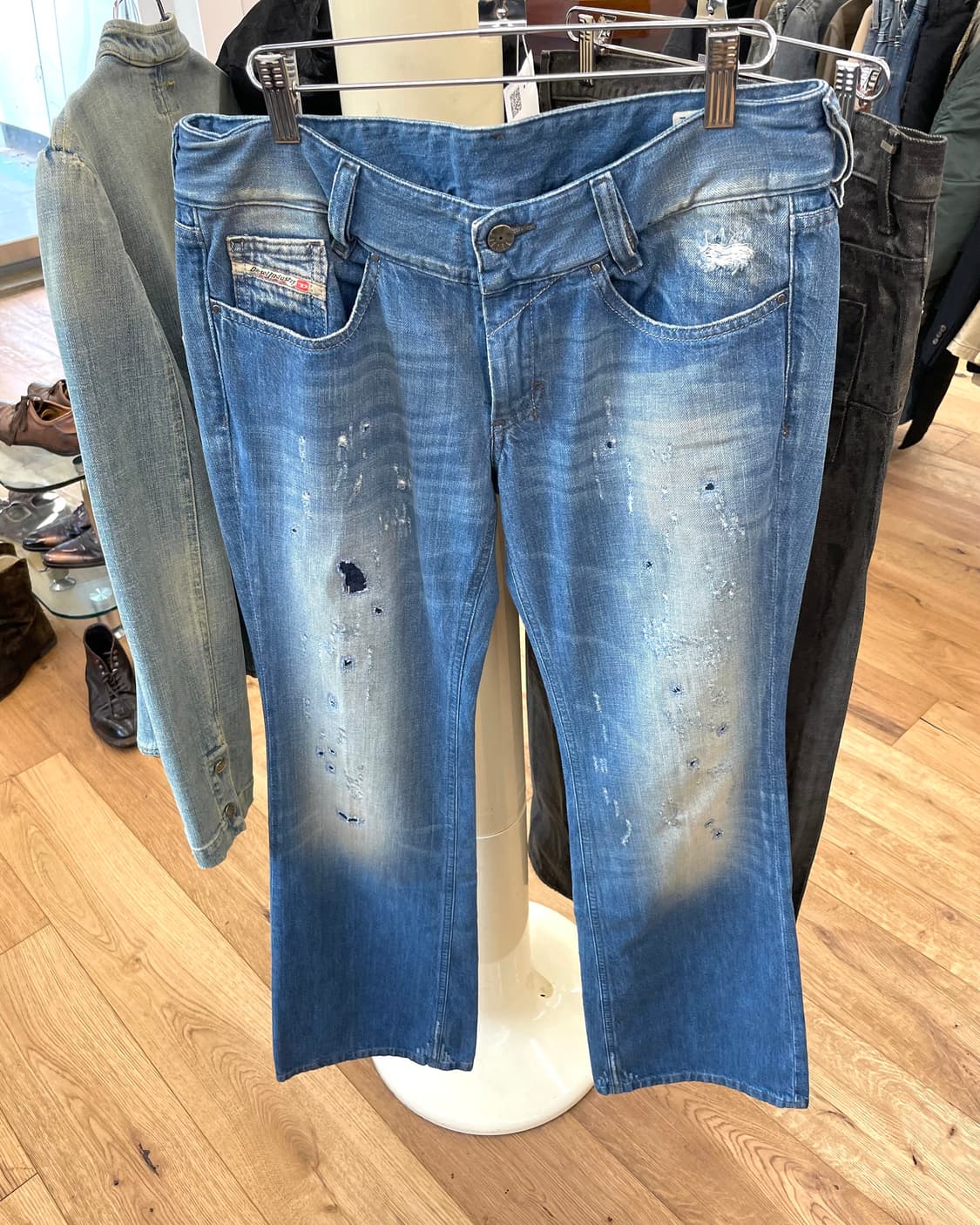 [30] 디젤 패치워크 플레어 데님 팬츠 상품이미지5