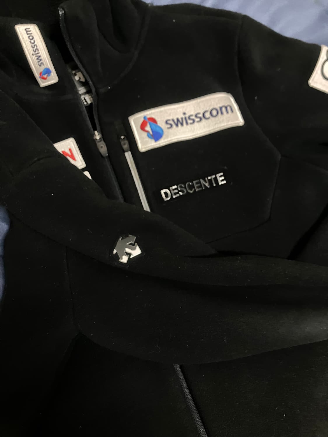 데상트 아우디 폴라폴리스 블랙 상품이미지3