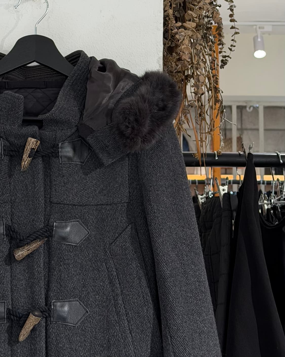 사카이 차콜 포켓 후드 더플 코트 상품이미지3