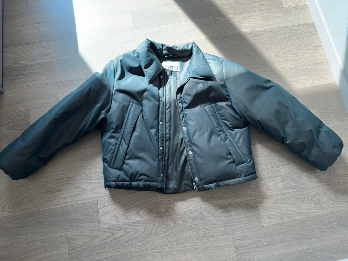 새터 레체 덕다운 패딩 판매합니다 상품이미지1