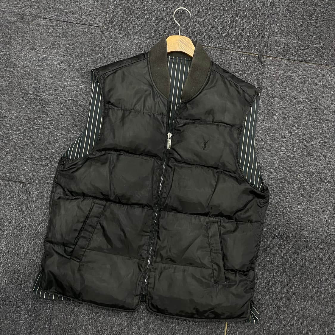 입 생로랑 리버시블 패딩조끼 상품이미지2