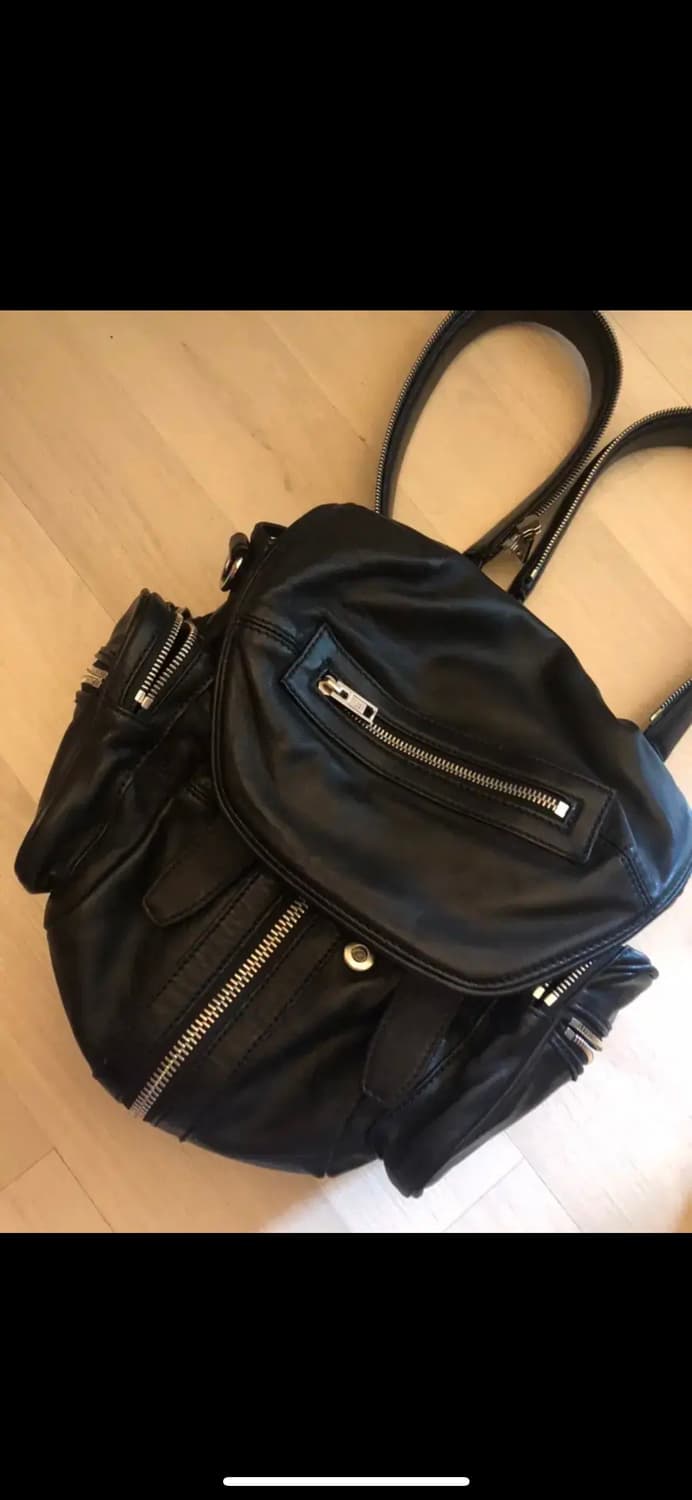 알렉산더왕 마르티 백팩 상품이미지1