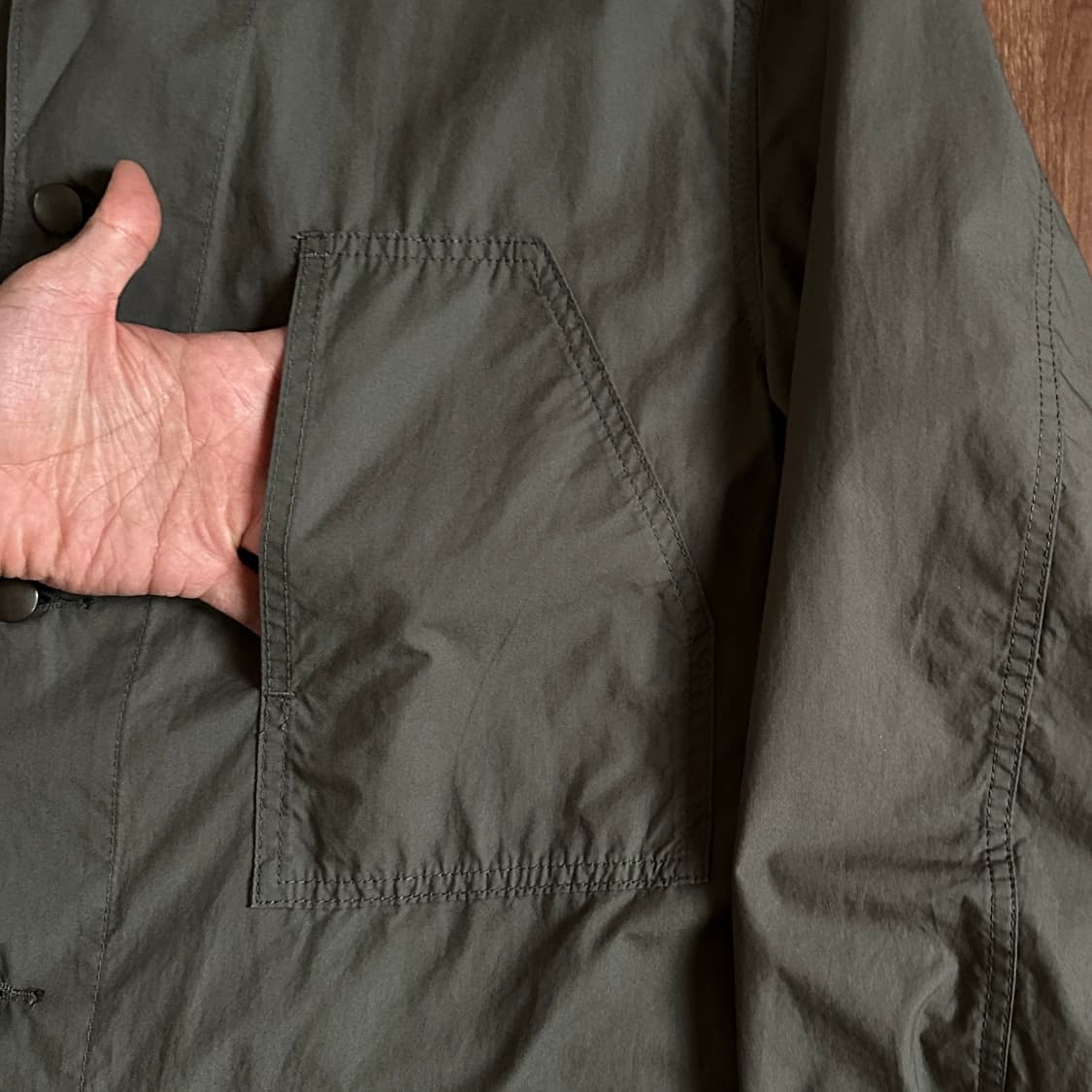 Uniqlo u olive shirts jacket 상품이미지4