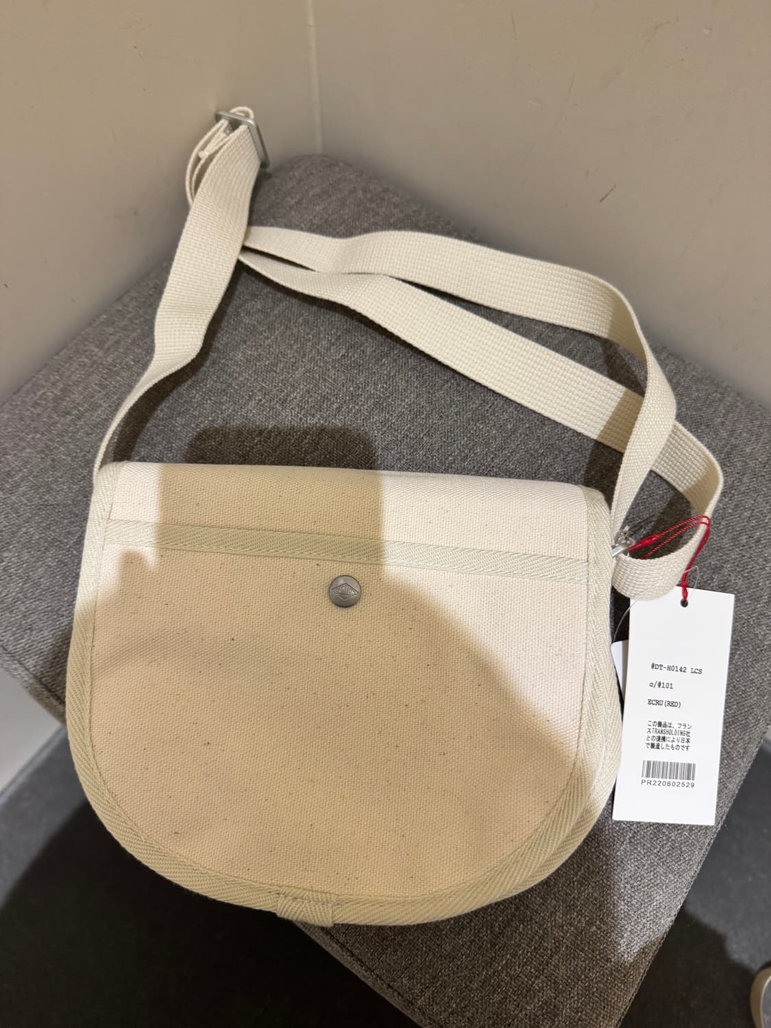 단톤 캔버스 숄더백 화이트 상품이미지2