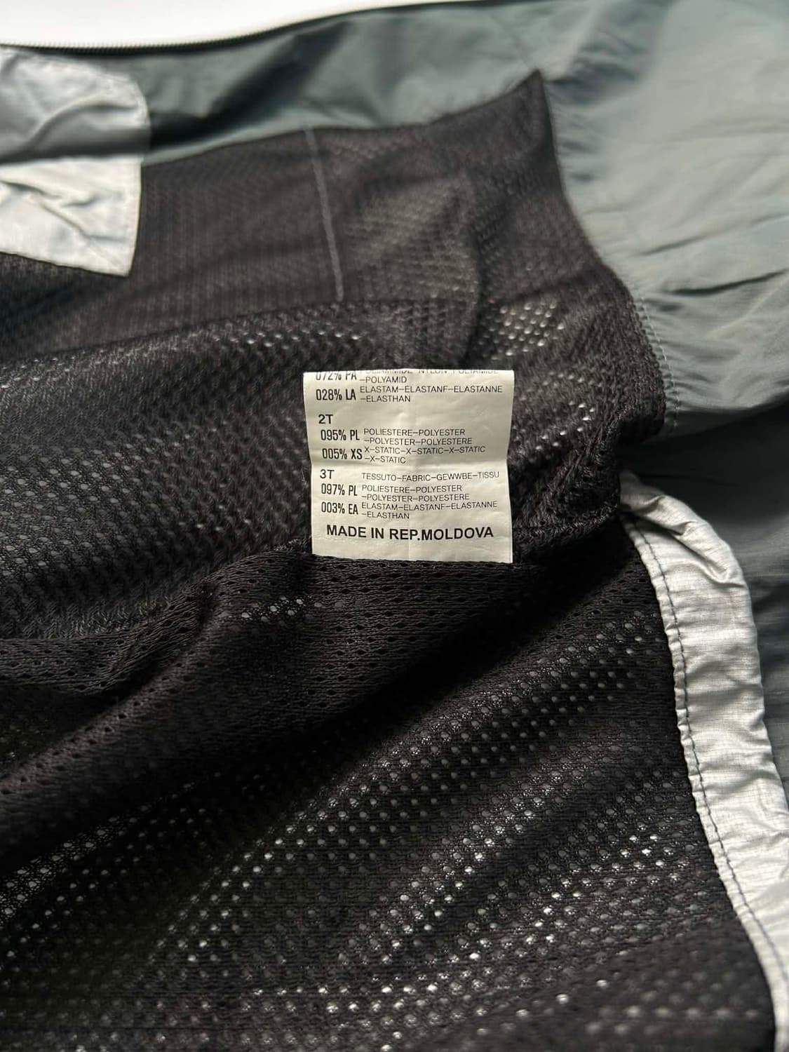 [L] 몬츄라 경량 테크니컬 마운틴 집업 자켓 상품이미지5