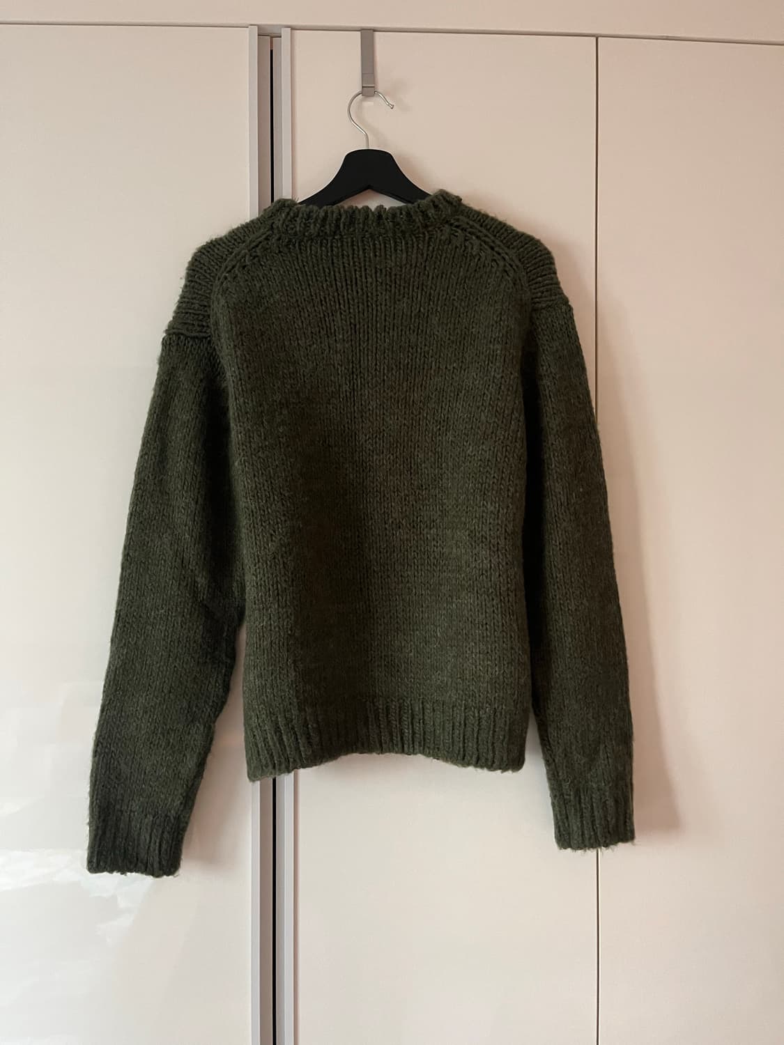 블라인드파일즈 니트 스웨터 상품이미지2