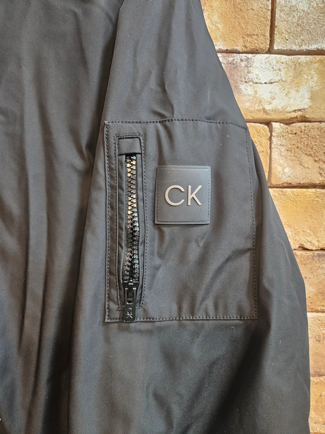 캘빈클라인 블랙 봄버 자켓 상품이미지2