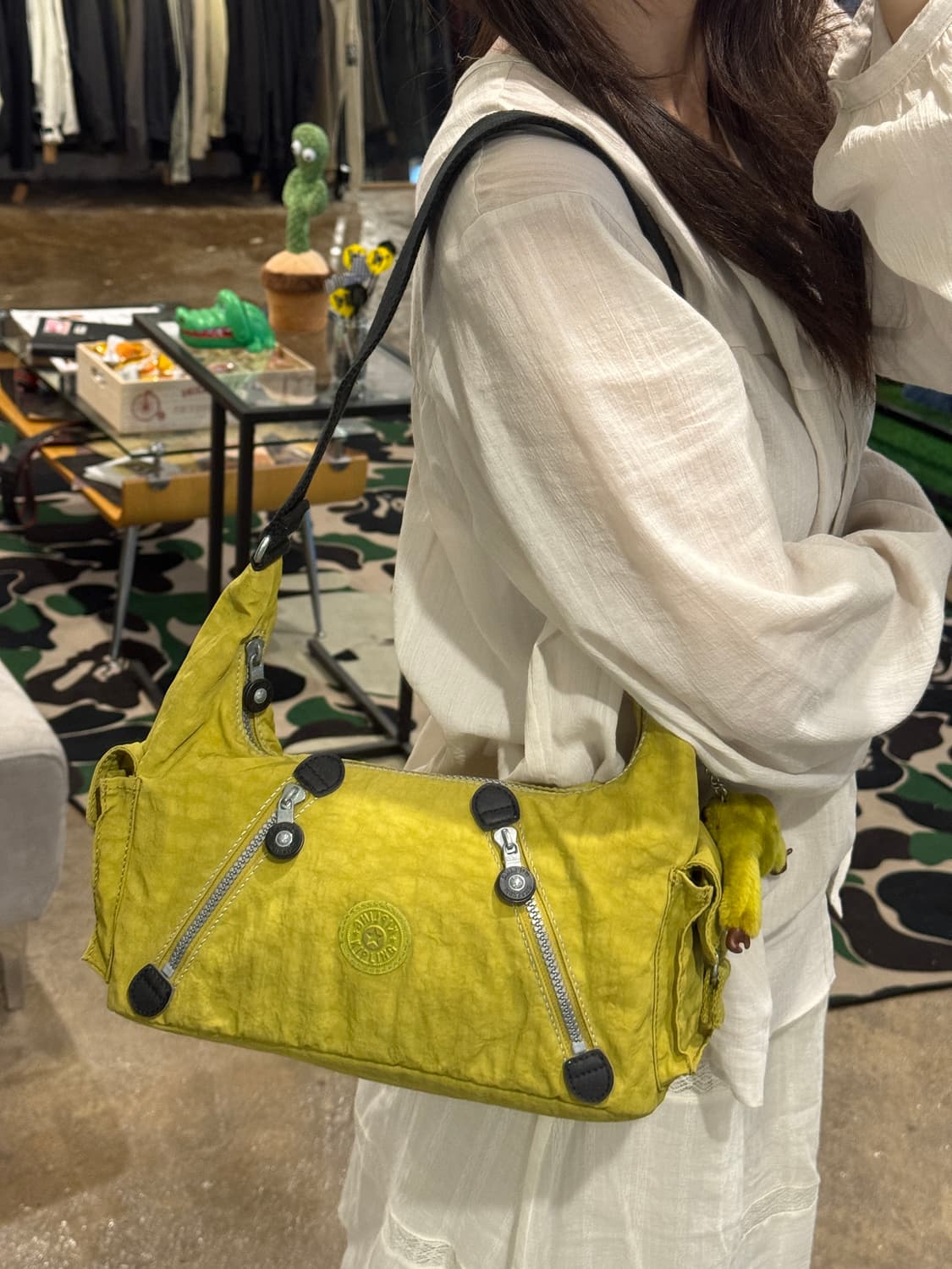 키플링 허니 머스타드에 라임 한스푼 숄더백   상품이미지5