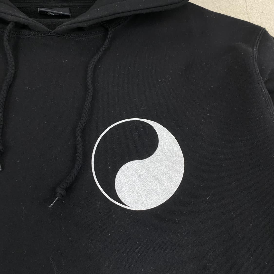 스투시 X 아워레가시 음양 후드 티 (105) 상품이미지3