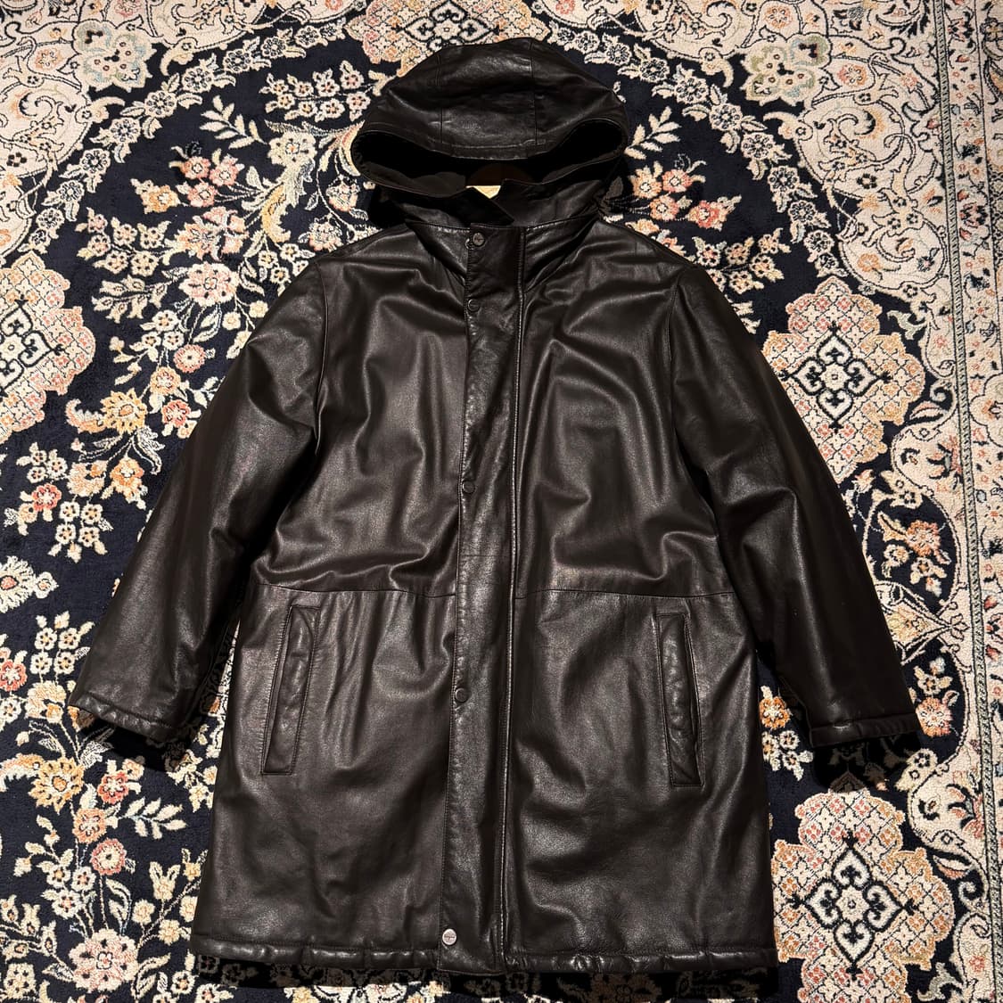 페라가모 램스킨 패디드 리버스블 코트 54 L 왁스코튼 상품이미지1