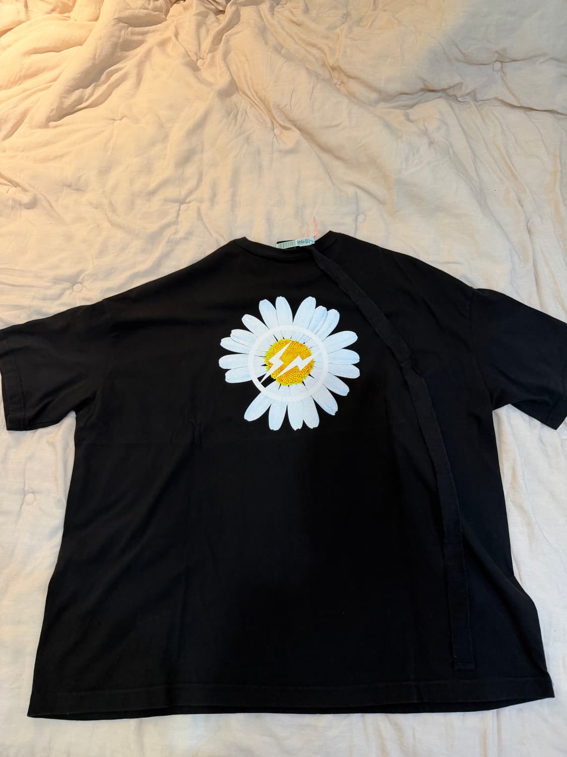 피마원 프라그먼트 데이지 반팔 티셔츠 상품이미지3