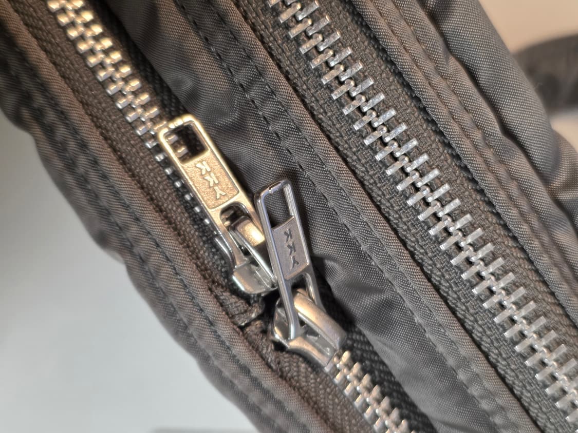 요시다포터 탱커 숄더백 S 실버그레이 민트급 상품이미지10