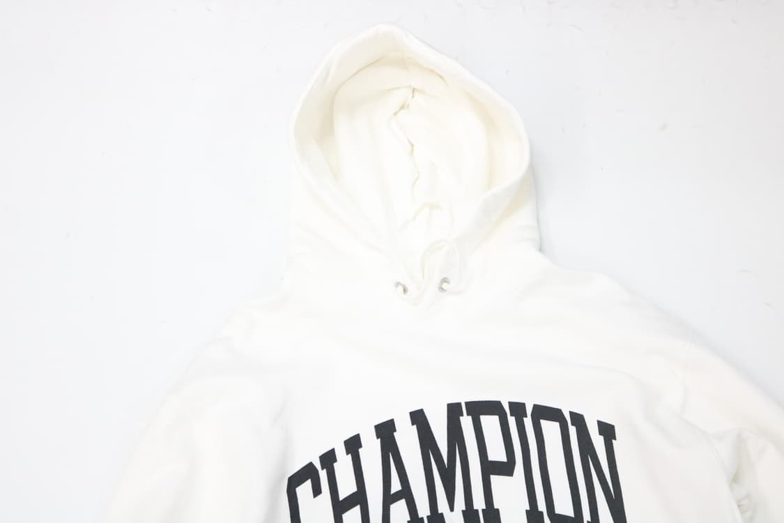 챔피온 빈티지 아치 로고 화이트 후드 스웨트셔츠 상품이미지3