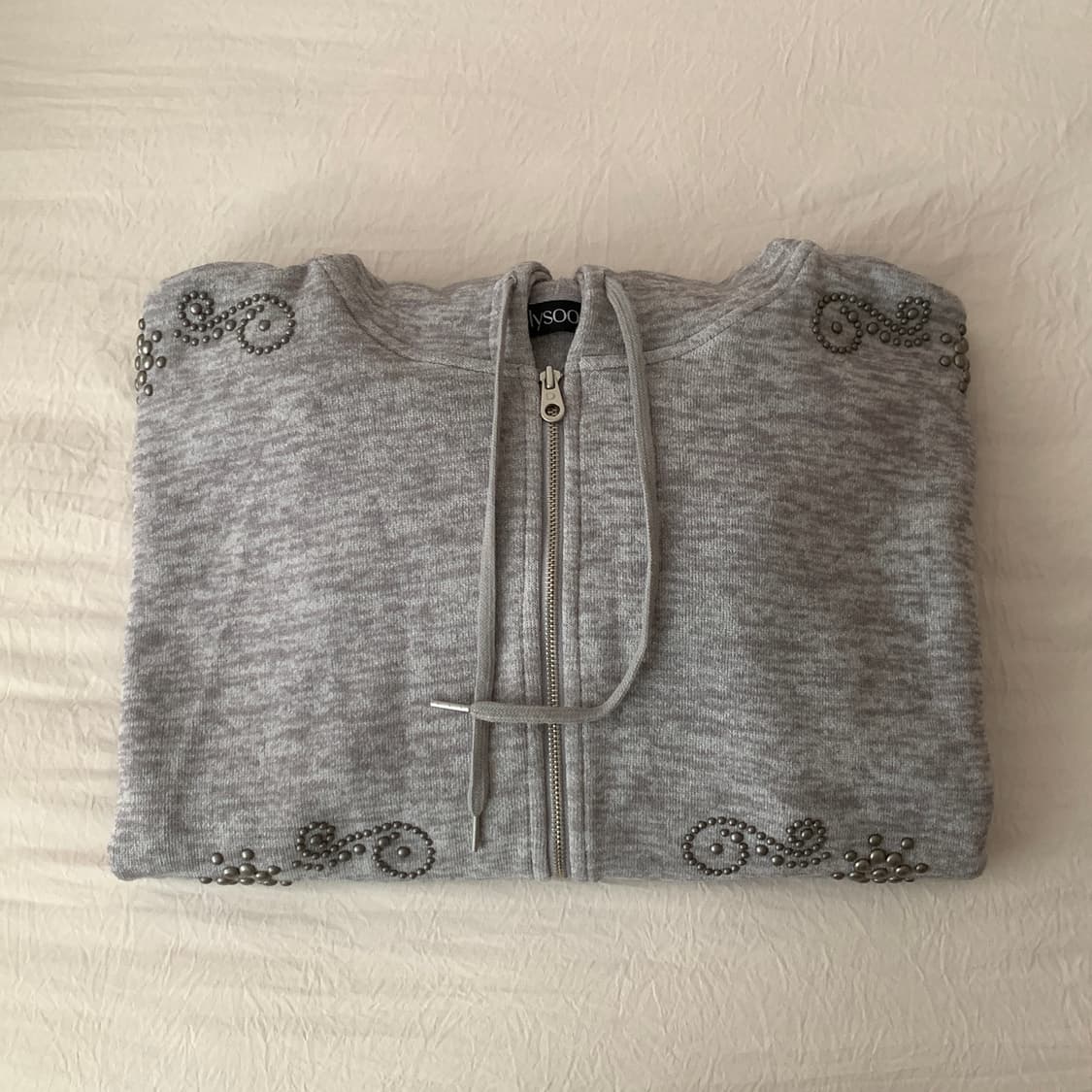 Polysooem studded hoodie 폴리수엠 후드집업 상품이미지3