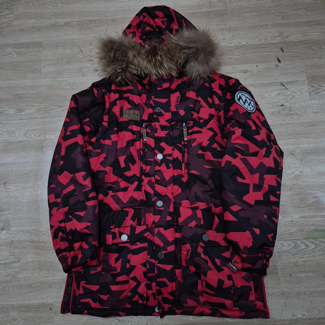 NTHREE 카모 패턴 퍼후드 스노우보드 스키점퍼 M(95) 상품이미지1